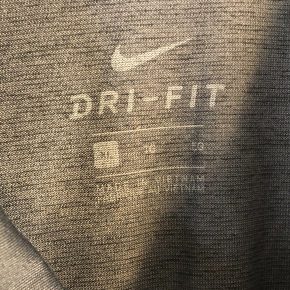 Nike Dri-FIT Men's XL Short Sleeve Black Polo Shirt Basketball Logo CD7068-060 - Picture 5 of 10